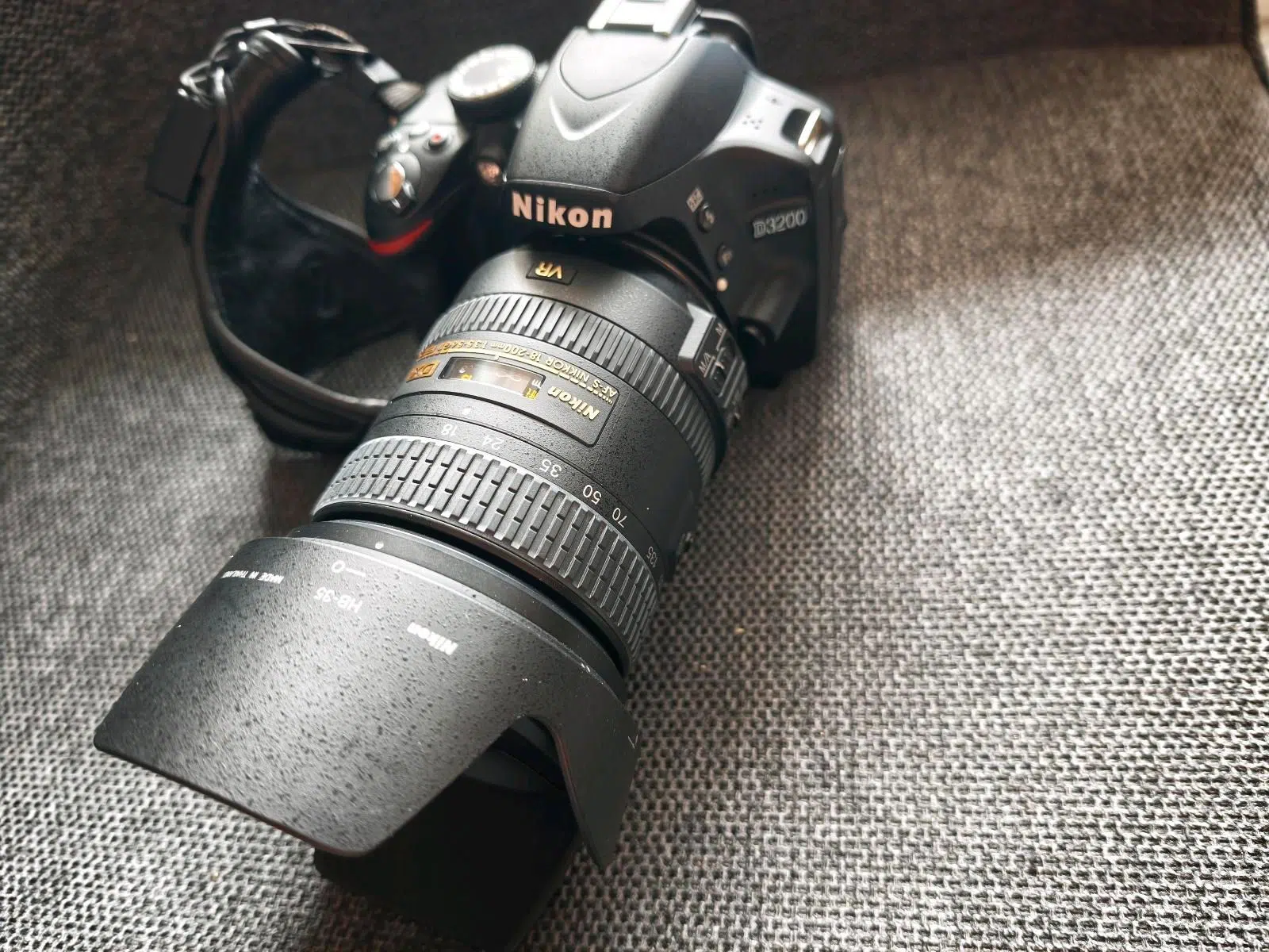 Nikon d3200 + d5200 Set
