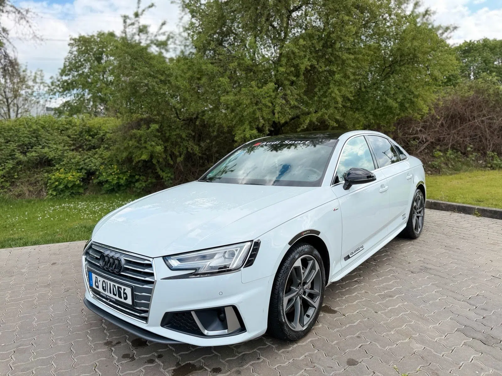 Audi A4 B9 40 TDI Quattro S- Line | TÜV Neu | Scheckheft Audi