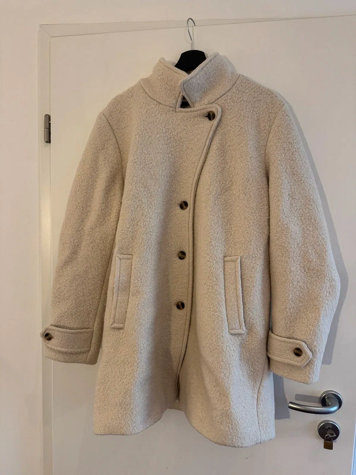 ISHI Damenmantel Beige Größe 40 NEU