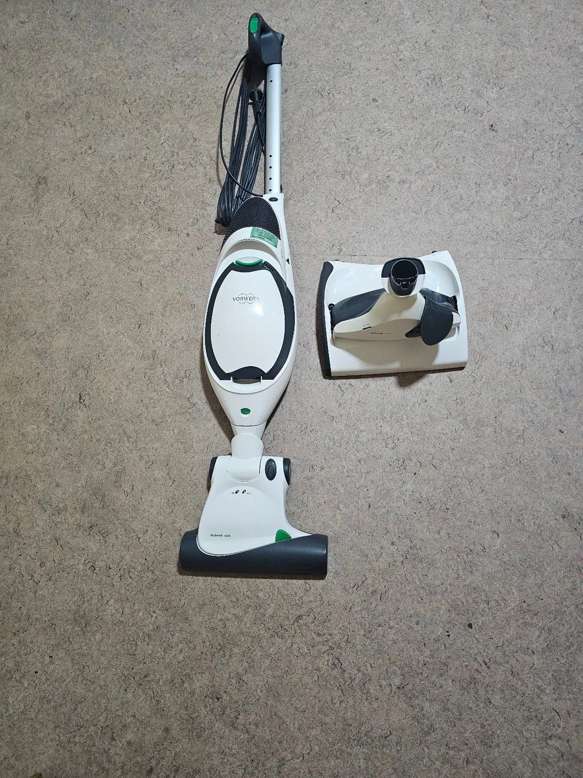 Vorwerk VK150, mit EB370 und SP530