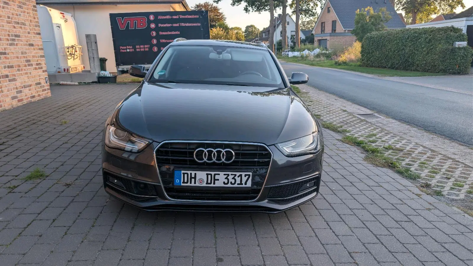 Audi A4 S-Line 2.0 TDI 110kW
