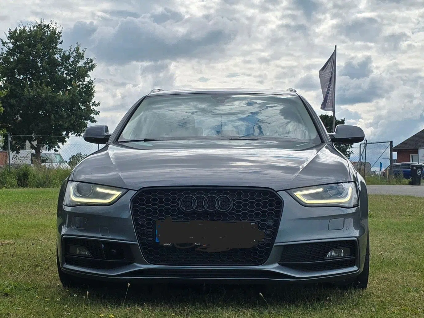 Audi A4 2.0 TDI 110kW multitronic S line Avant S line
