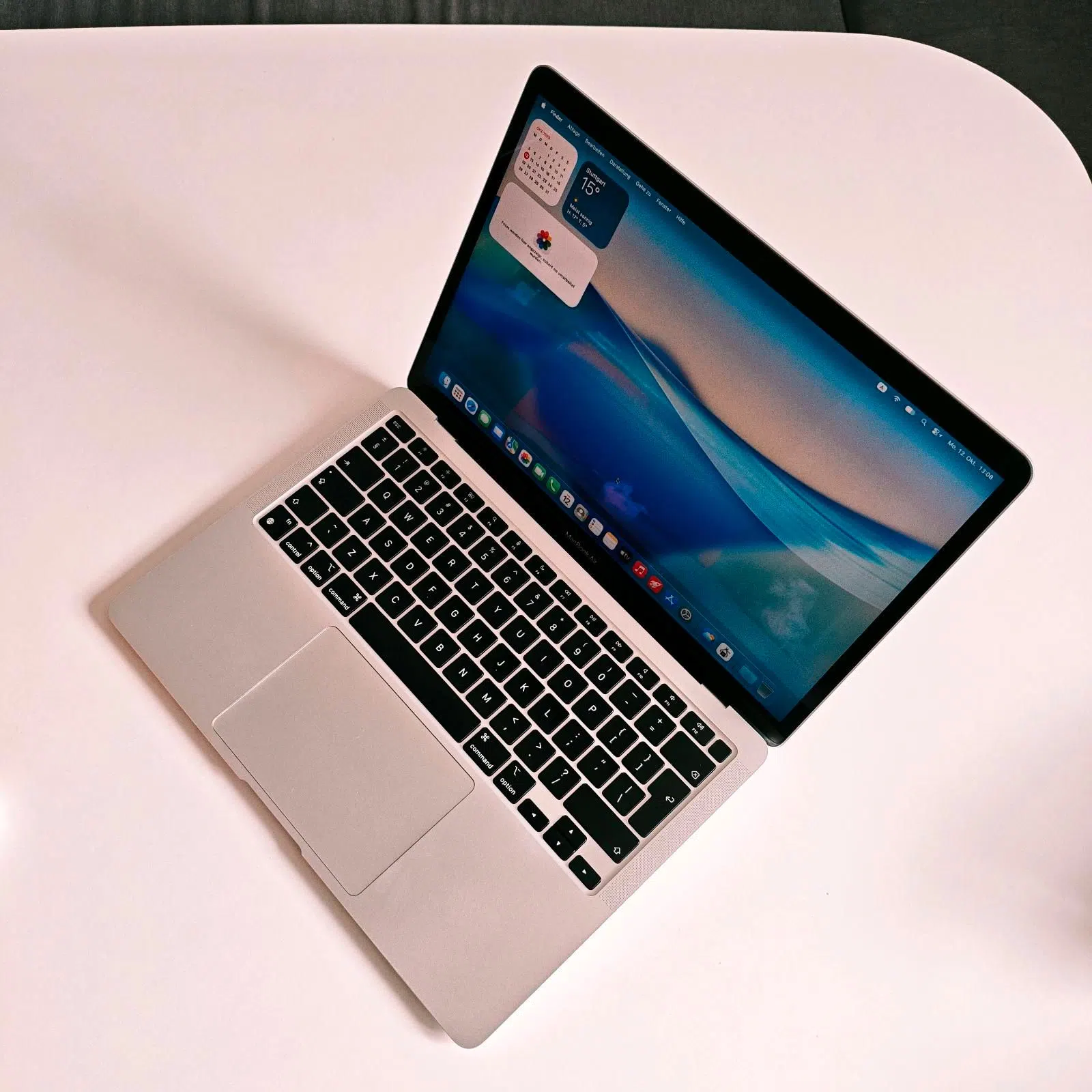 Apple MacBook Air M1 / 16GB / 512GB Silber (QWERTY)