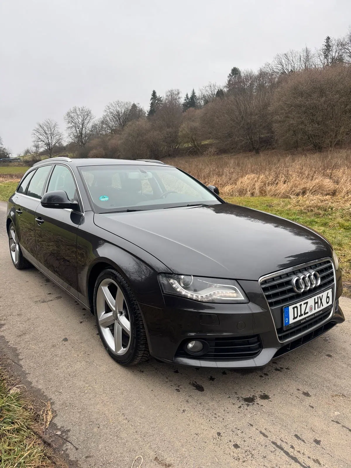 Audi A4 1.8 tfsi xenon navi  tüv nicht fahrbereit