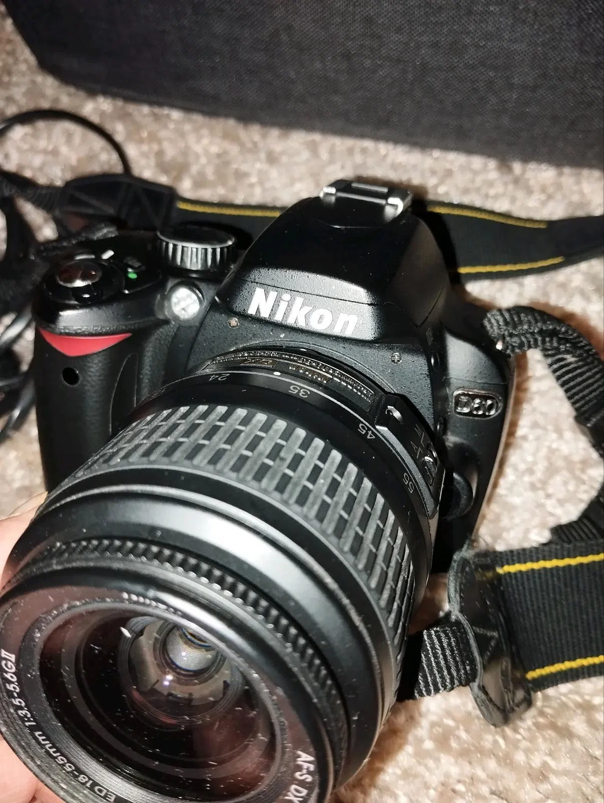 Nikon D60 Spiegelreflexkamera mit 18-55mm Objektiv
