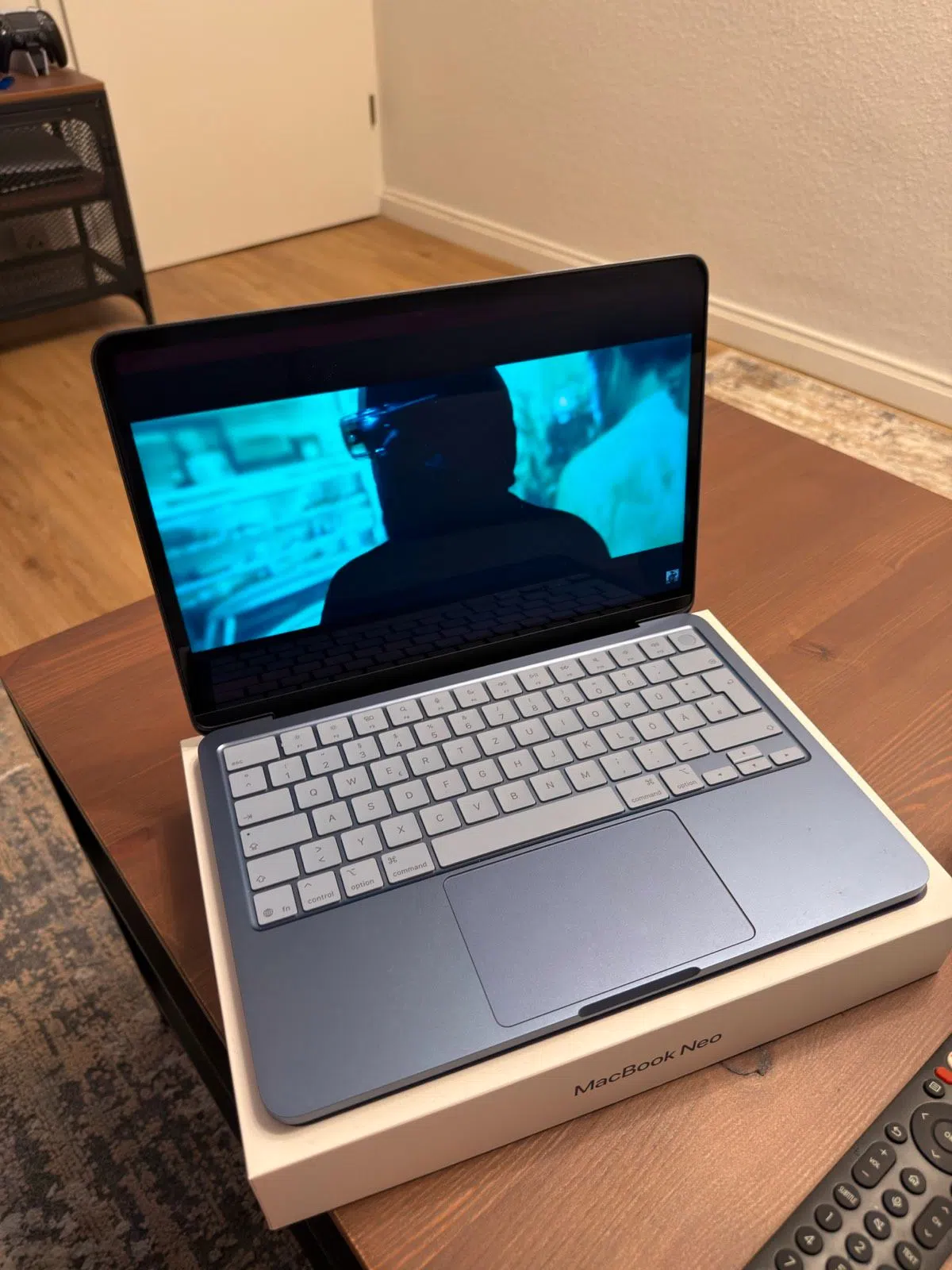 Macbook neue mit touch id 512 gb wie neue
