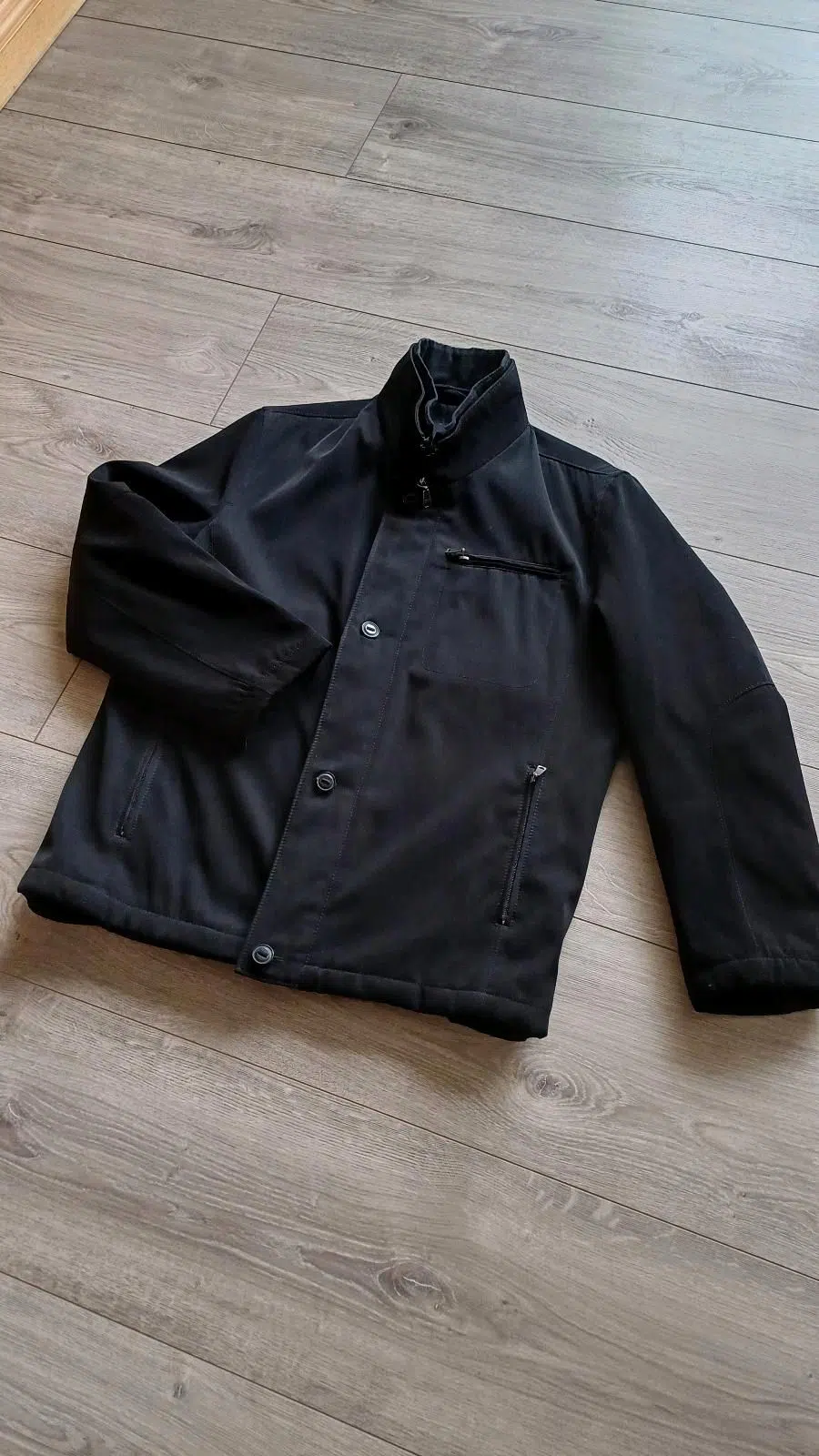 Schwarze Herrenjacke in Größe 52