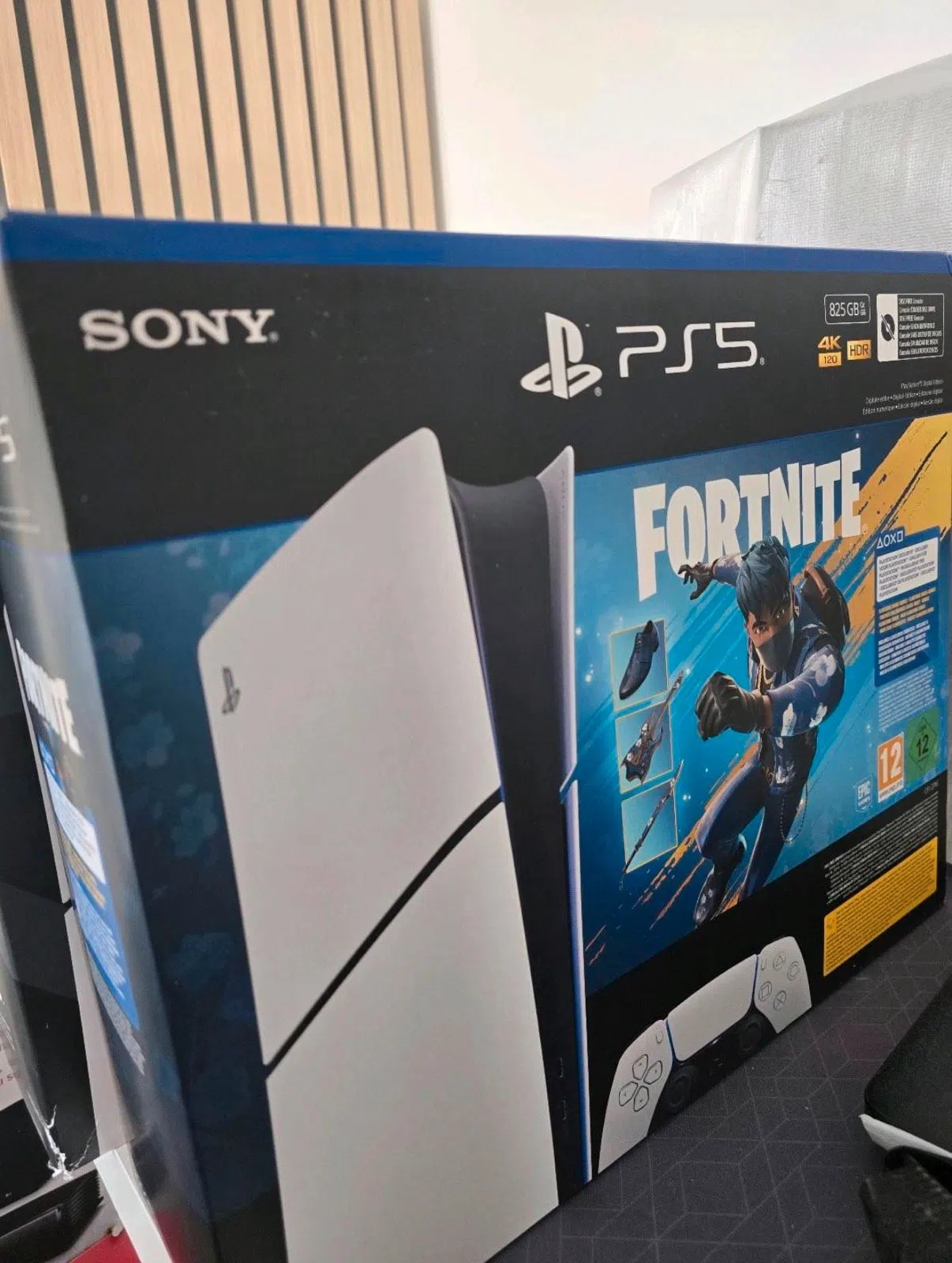PS5 Slim digital nagelneu kurz geöffnet