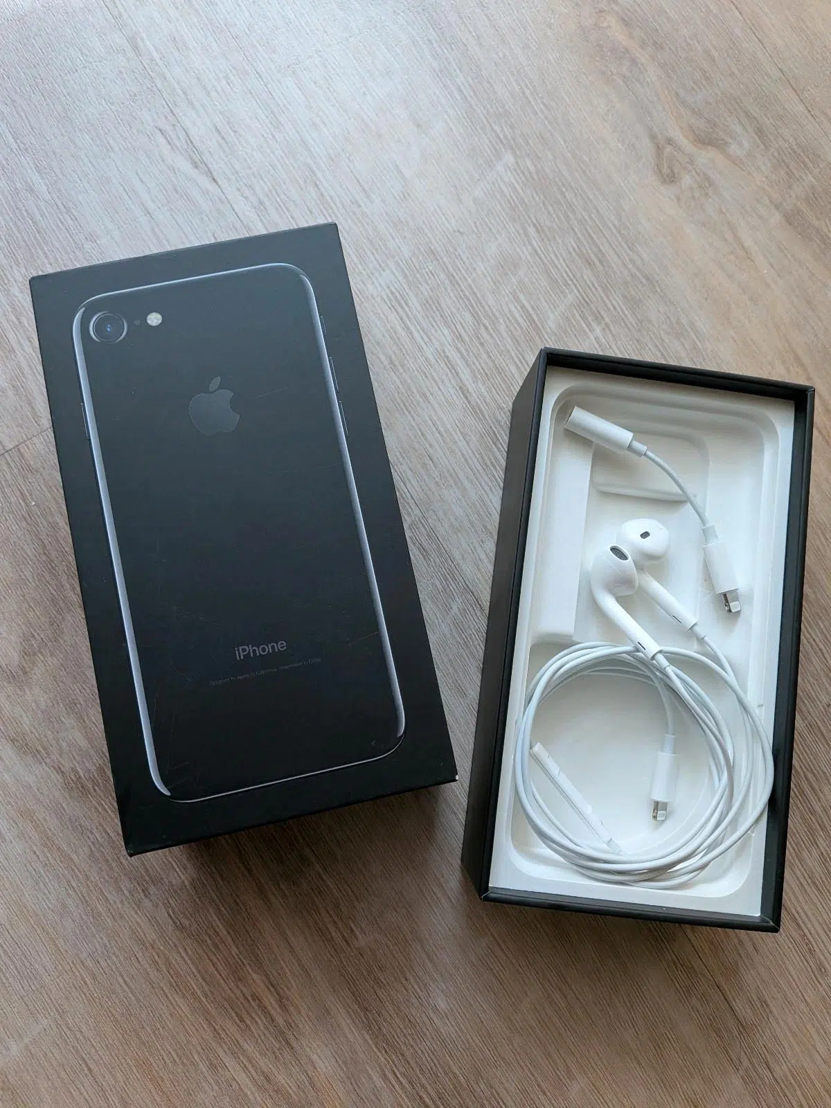 Apple Kopfhörer EarPods, Klinkenadapter und OVP iPhone 7