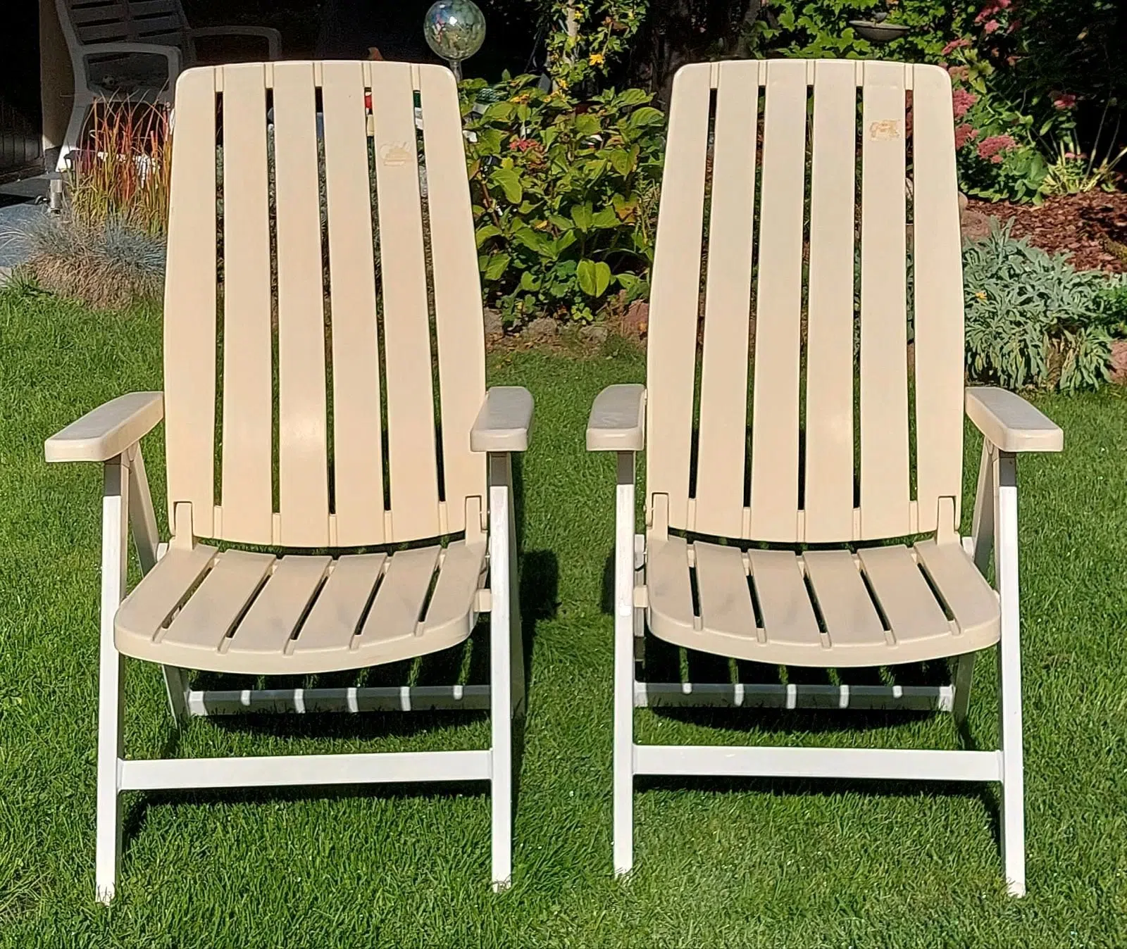 2 Kettler Senator Hochlehner Gartenstühle weiss mit Polster