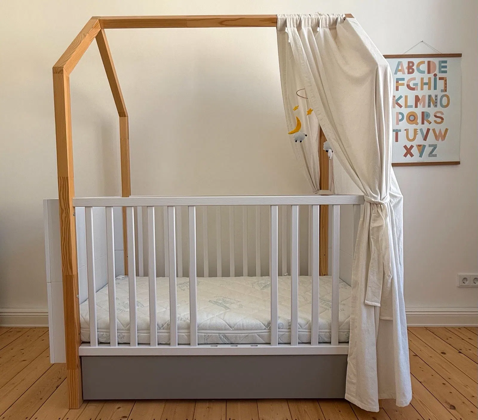 Hausbett Kinderbett Pinette