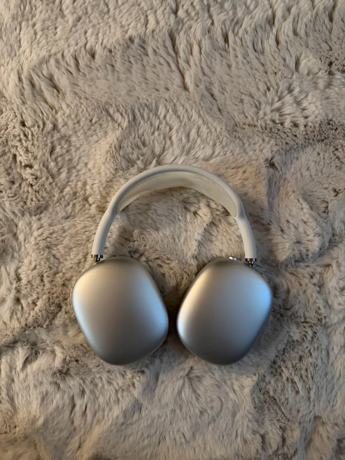 Apple AirPods Max Over-Ear-Kopfhörer in Weiß