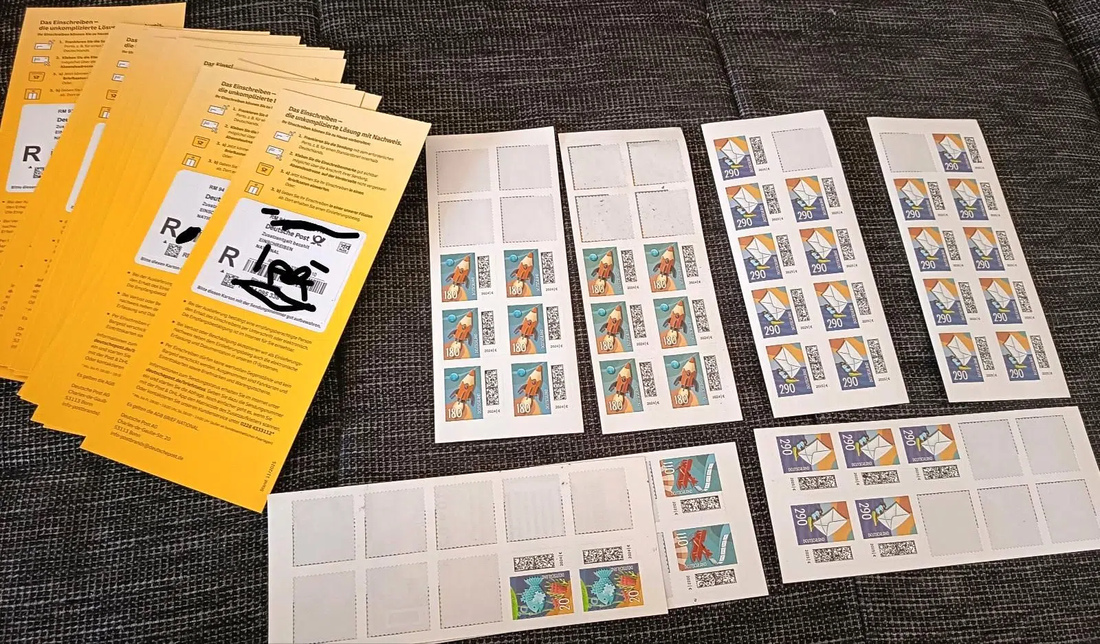 Post Briefmarken und Einschreiben National Marken