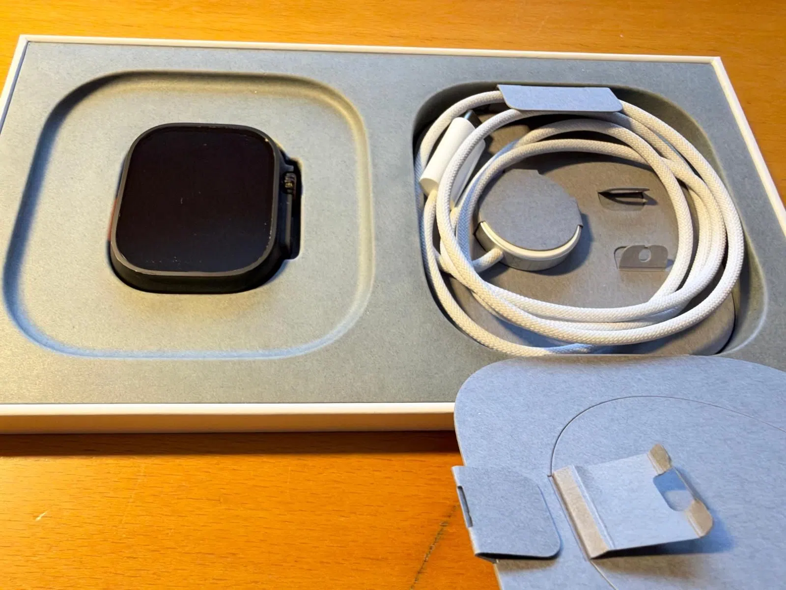 Apple Watch Ultra 3 Schwarz – neues Ocean Armban