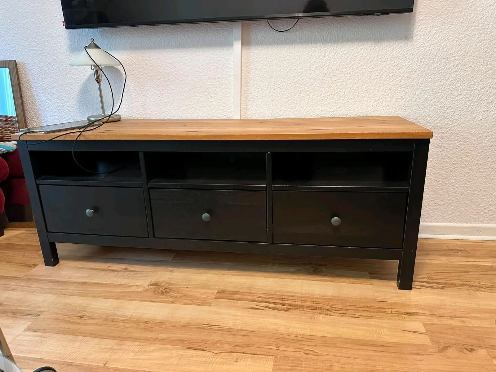 Wohnzimmer TV Tisch