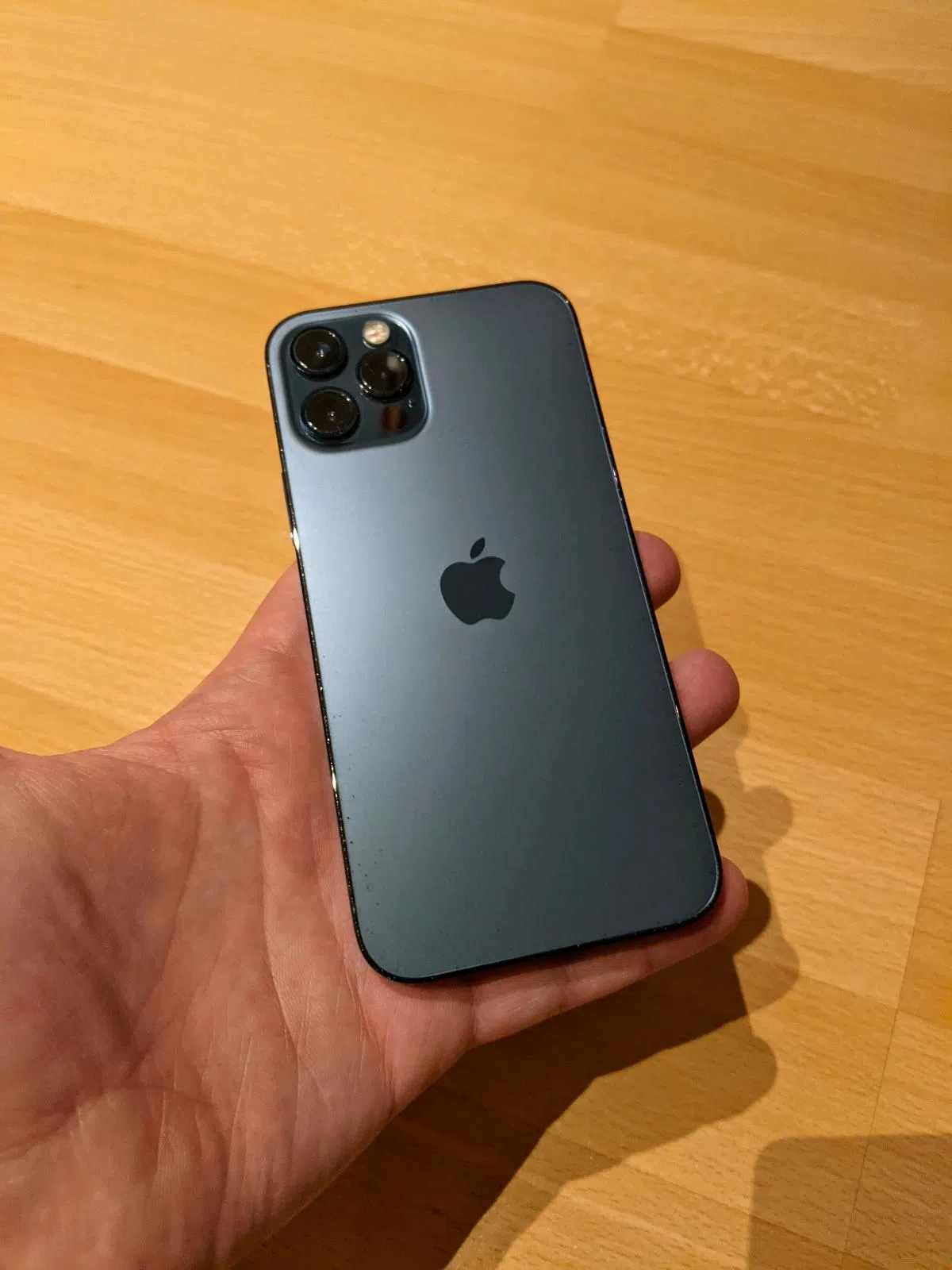 iPhone 12 Pro - 128 GB - Blau - Kein 13,14,15,16,17