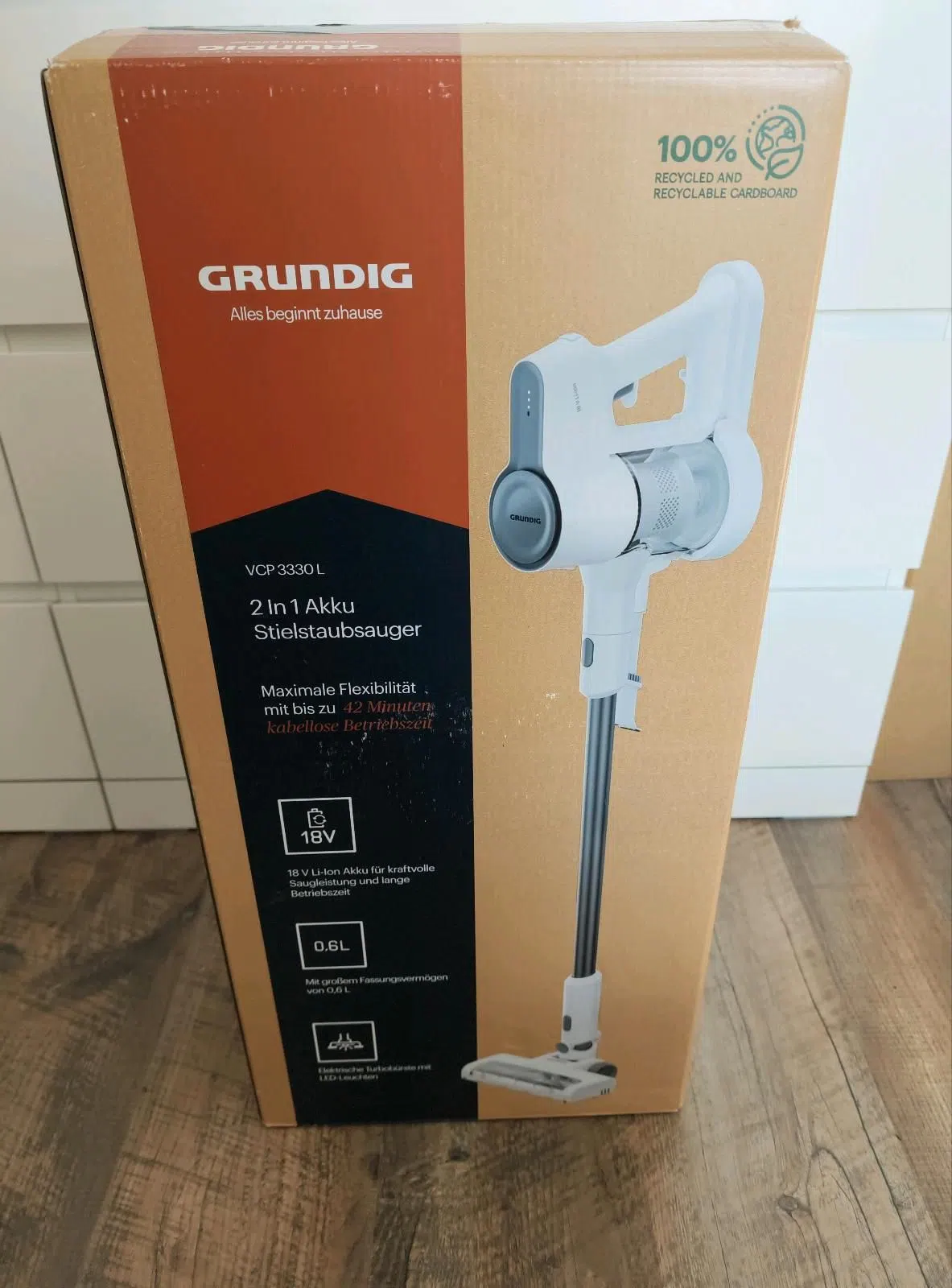 Grundig VCP 3330 L Akku-Staubsauger – mit Originalverpackung