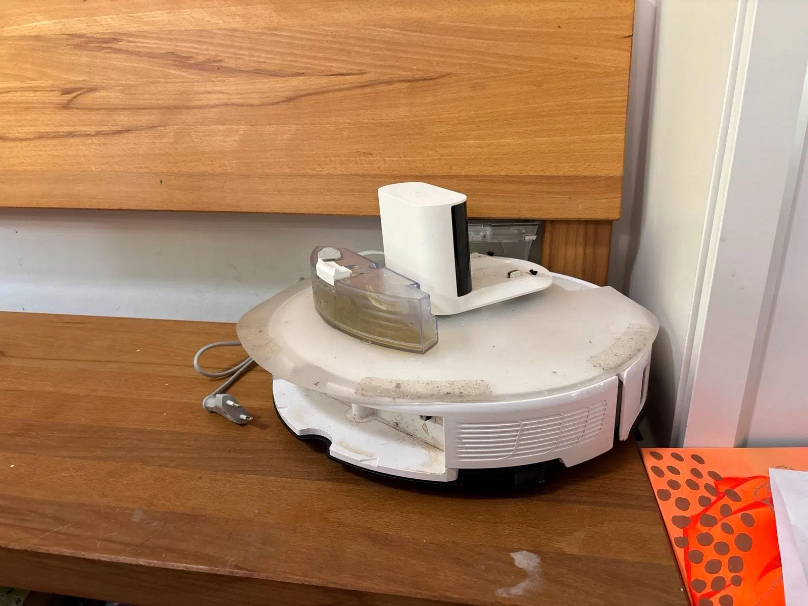 Roborock S8 Saugroboter mit Mängeln