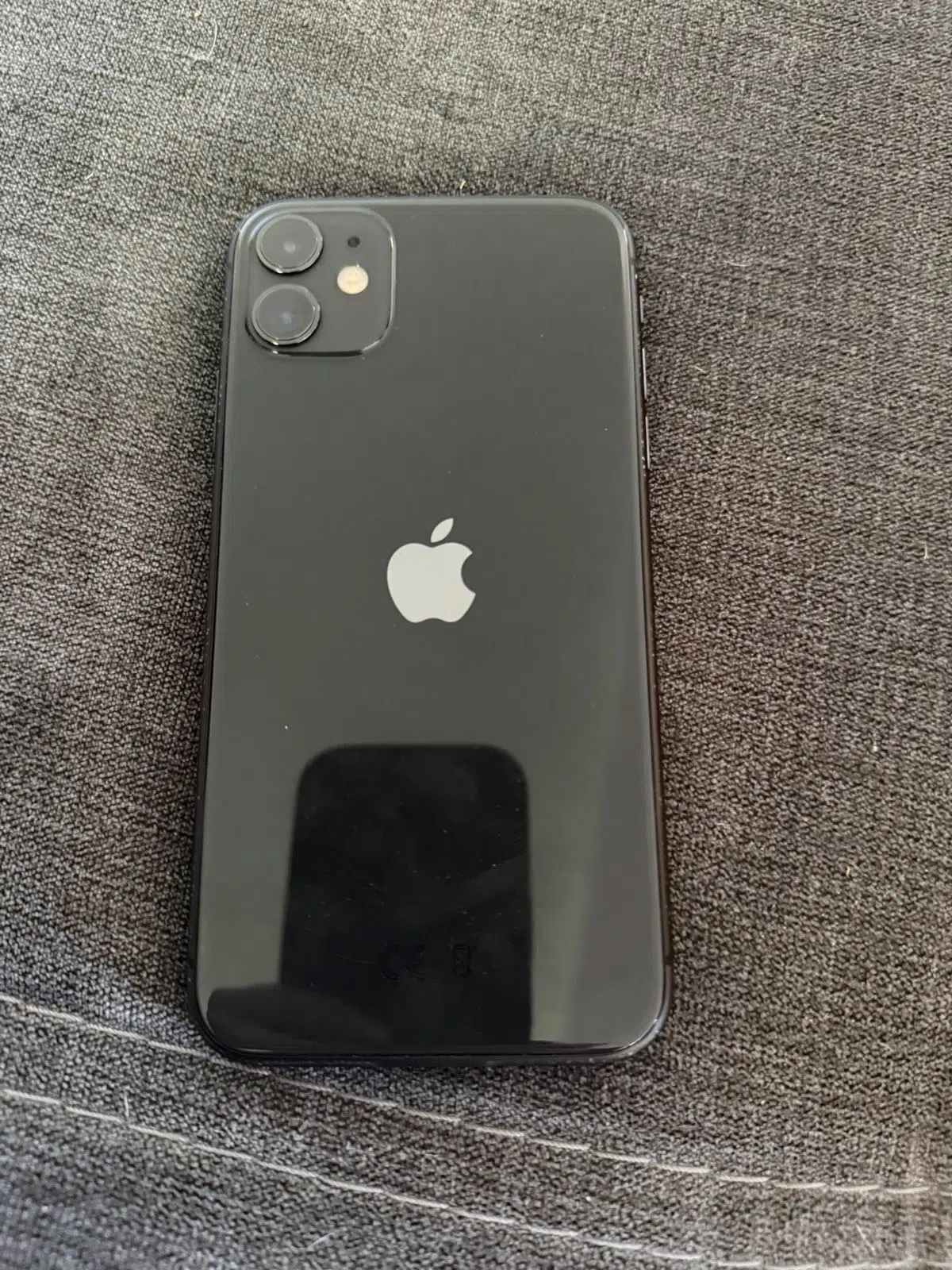 iPhone 11 64GB