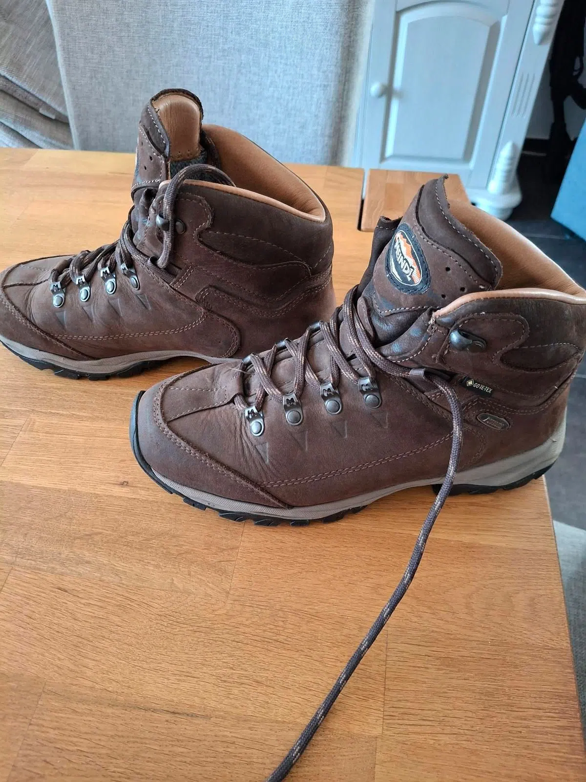 Meindl Wanderschuhe Gr 6 1/2
