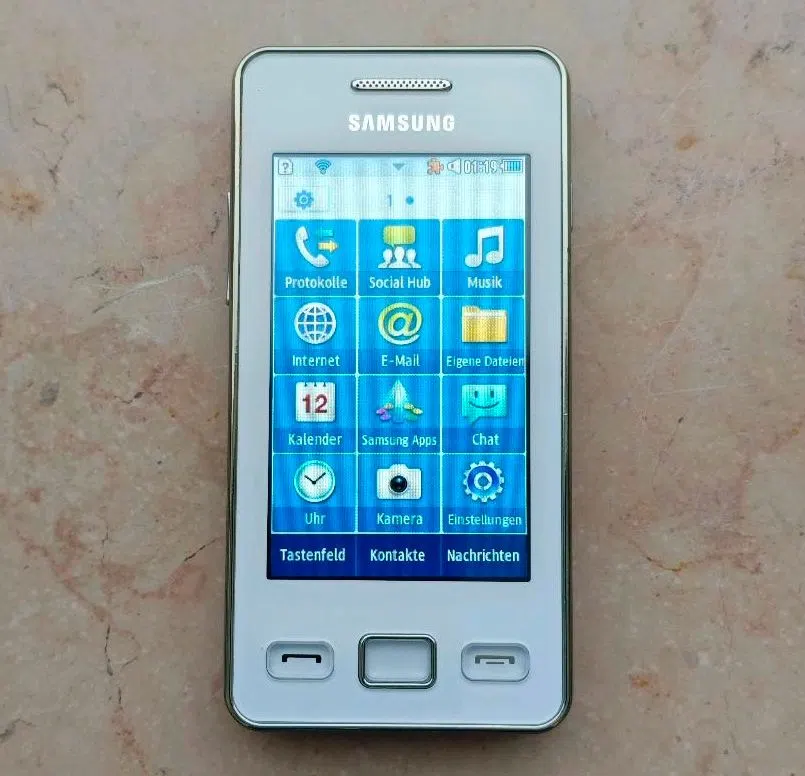 Samsung GT-S5260 Retro Handy inklusive Akku
