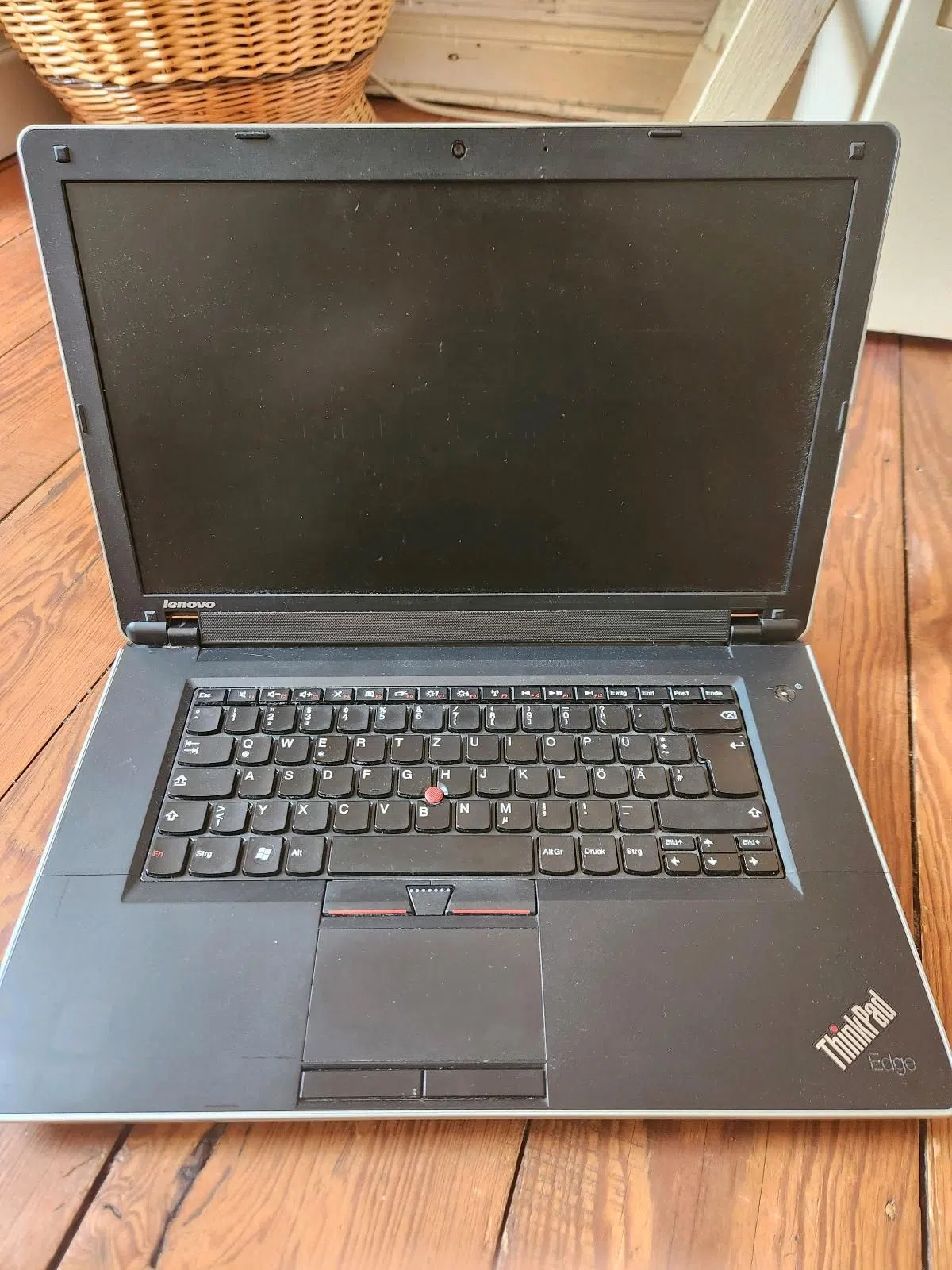 Lenovo ThinkPad Edge 15
