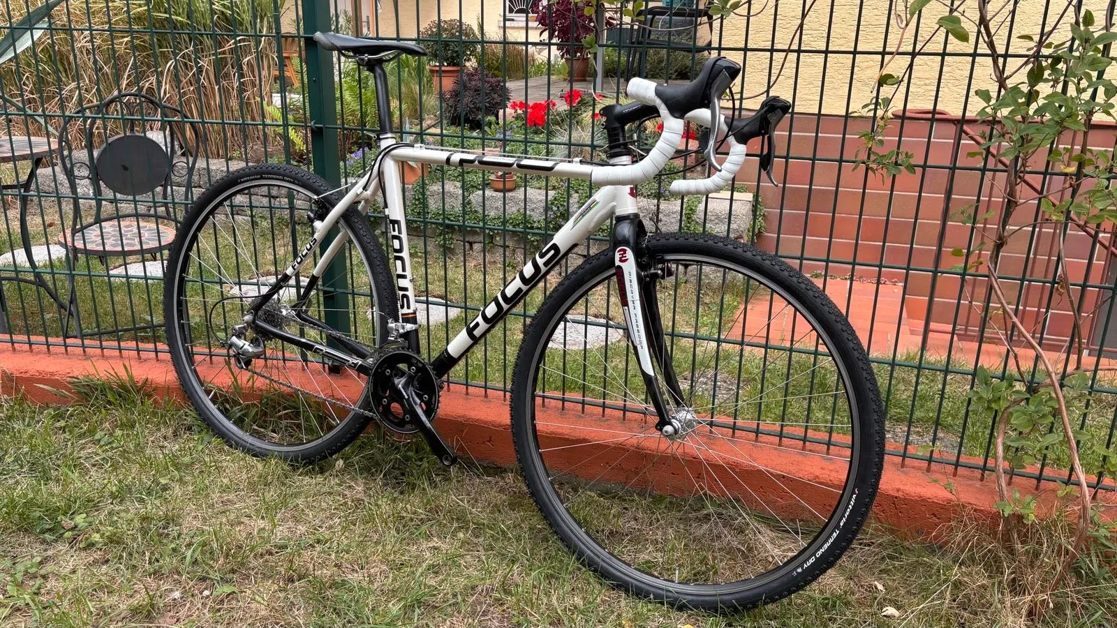 Focus Mares Crossbike Gravelbike Rahmenhöhe 54,5cm guter Zustand