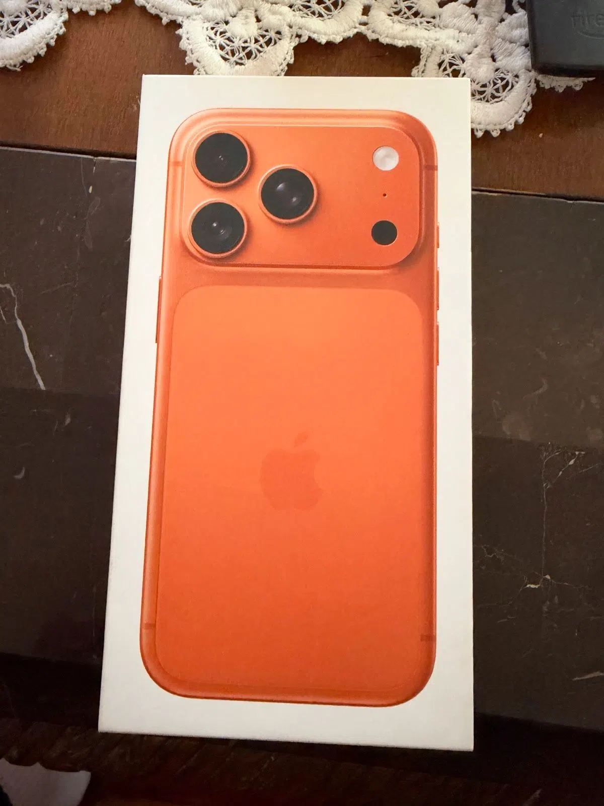 iPhone 17 Pro 256 GB Cosmic Orange neuwertig