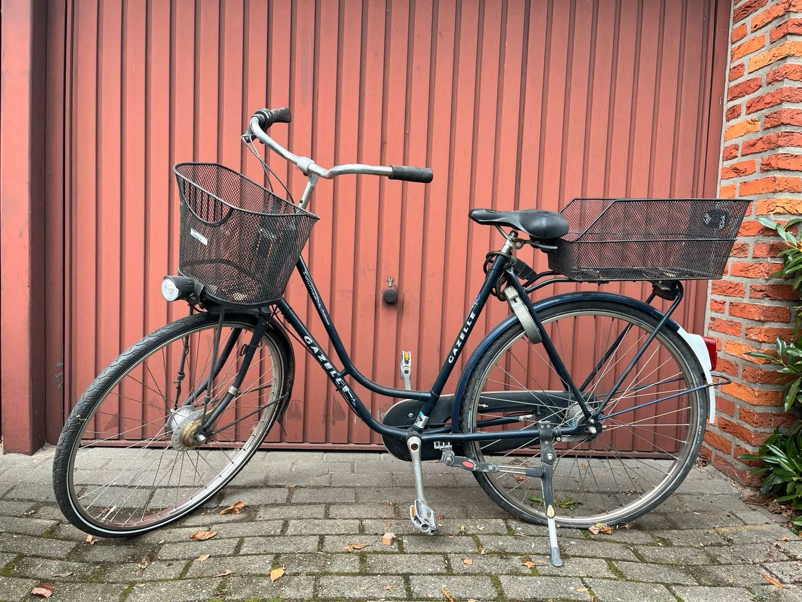 Gazelle Damenrad Citybike mit zwei Körben