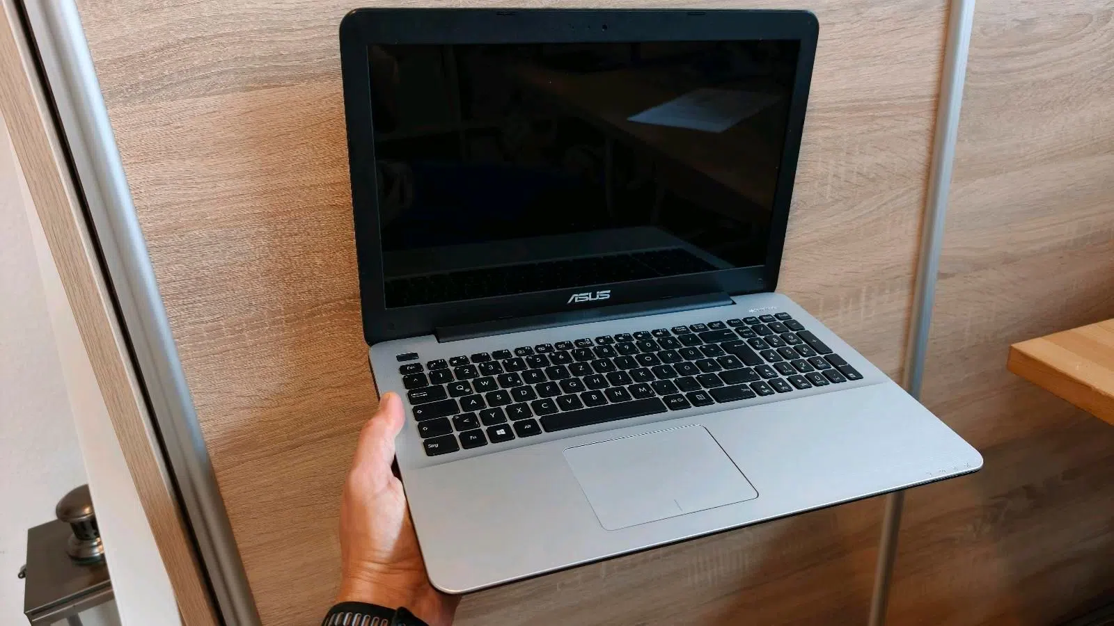 ASUS Laptop Notebook X555LA 15,6" Zoll Windows 10 IntelCore i3