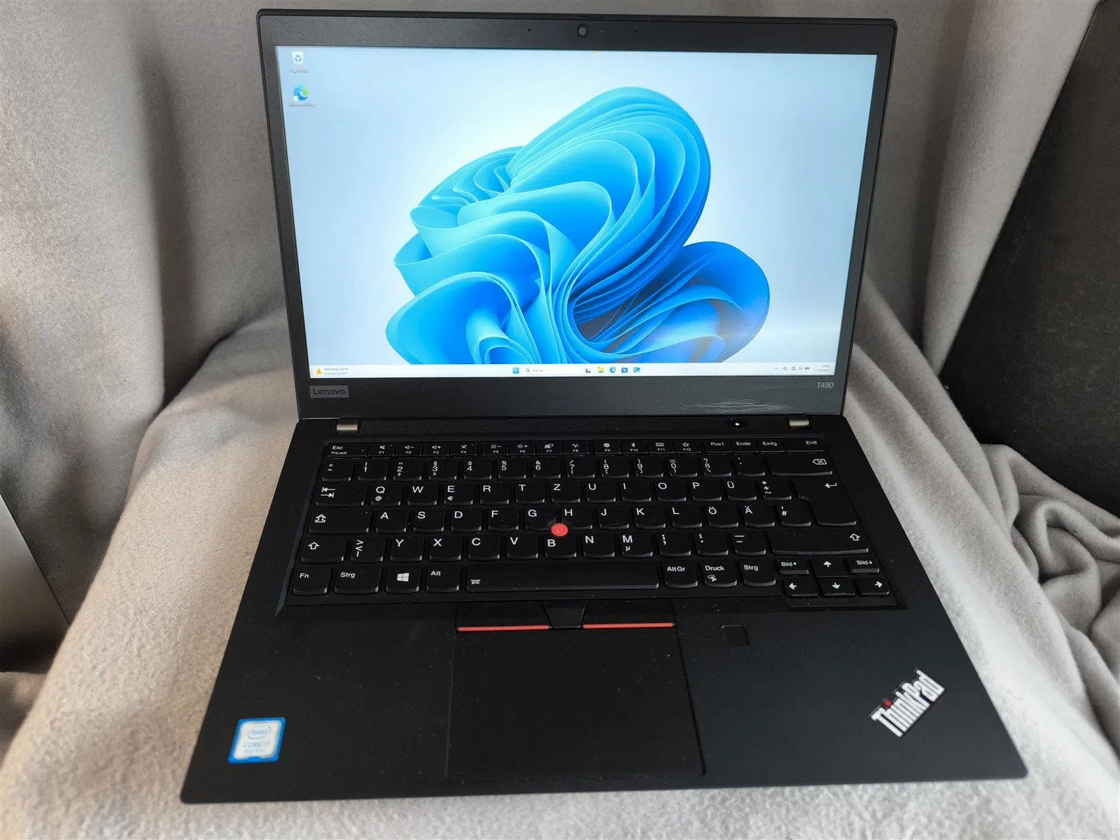 Lenovo ThinkPad T490 – i7-8565U/16GB/256GB SSD