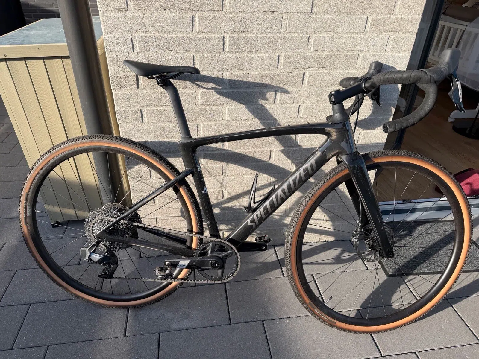 SPECIALIZED Roubaix SL8 Sport Sram Apex gloss carbon/smoke