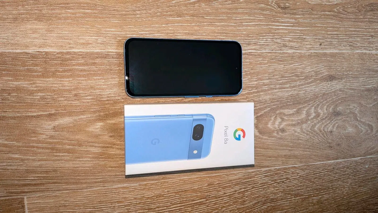 Google Pixel 8a mit OVP und original Ladekabel