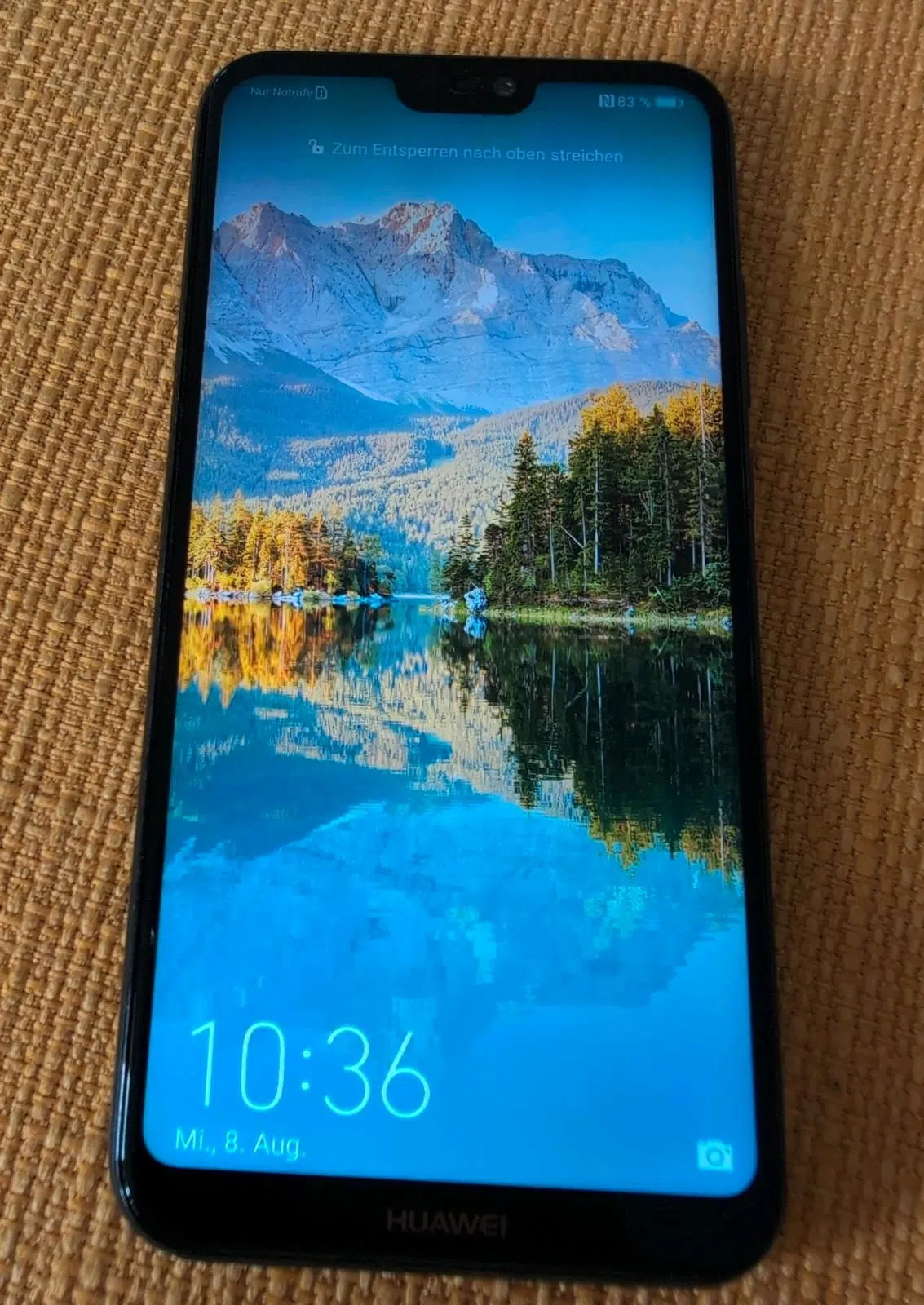 Smartphone Huawei P20 lite Beschreibung lesen.