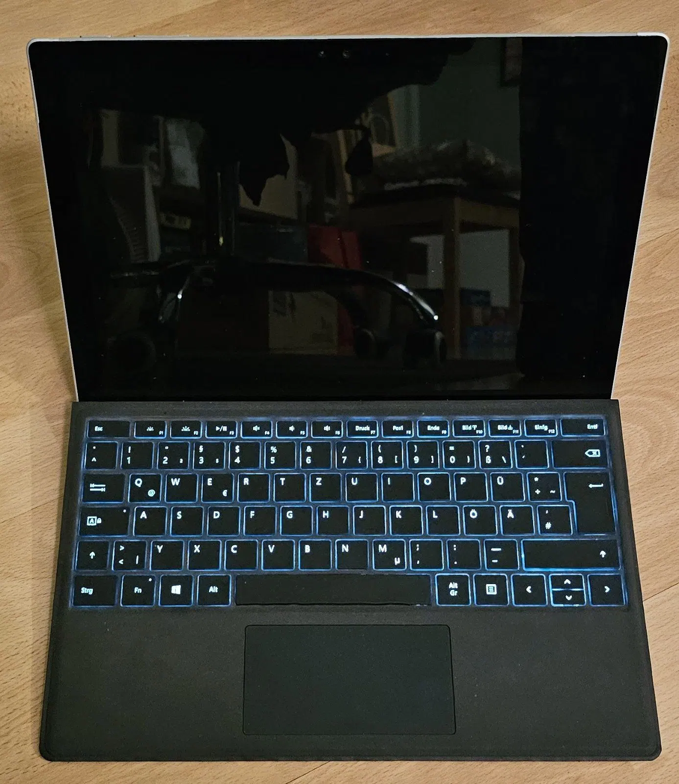 Surface Pro 4 (12" / i5 / W11 Pro)