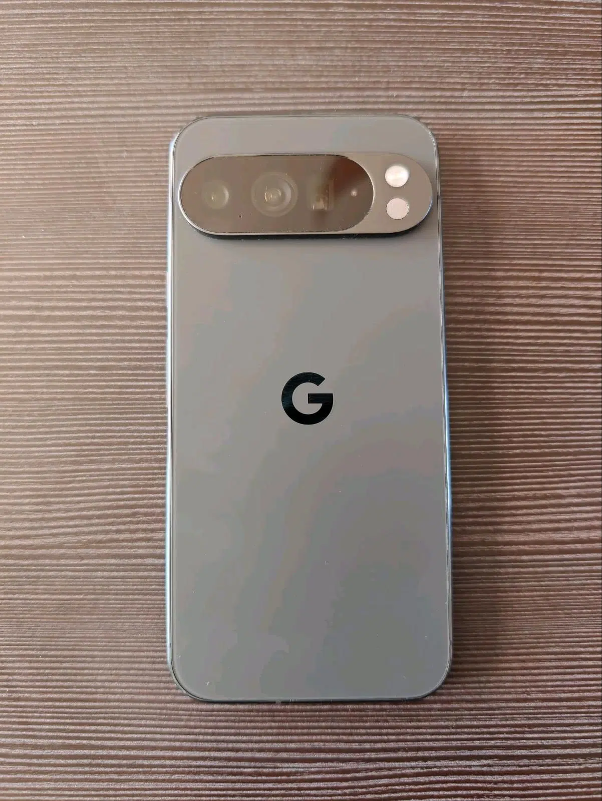 Google Pixel 10 Pro XL 256GB Obsidian Black Akku 100%