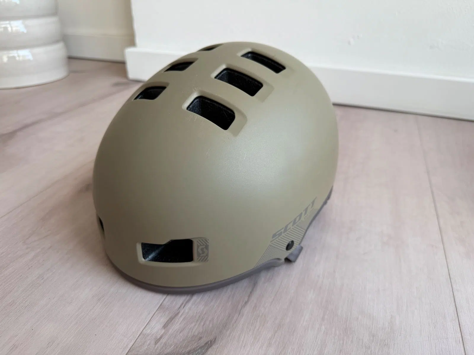 SCOTT Jibe Fahrrad- und Skatehelm, Olivgrün, Größe M/L