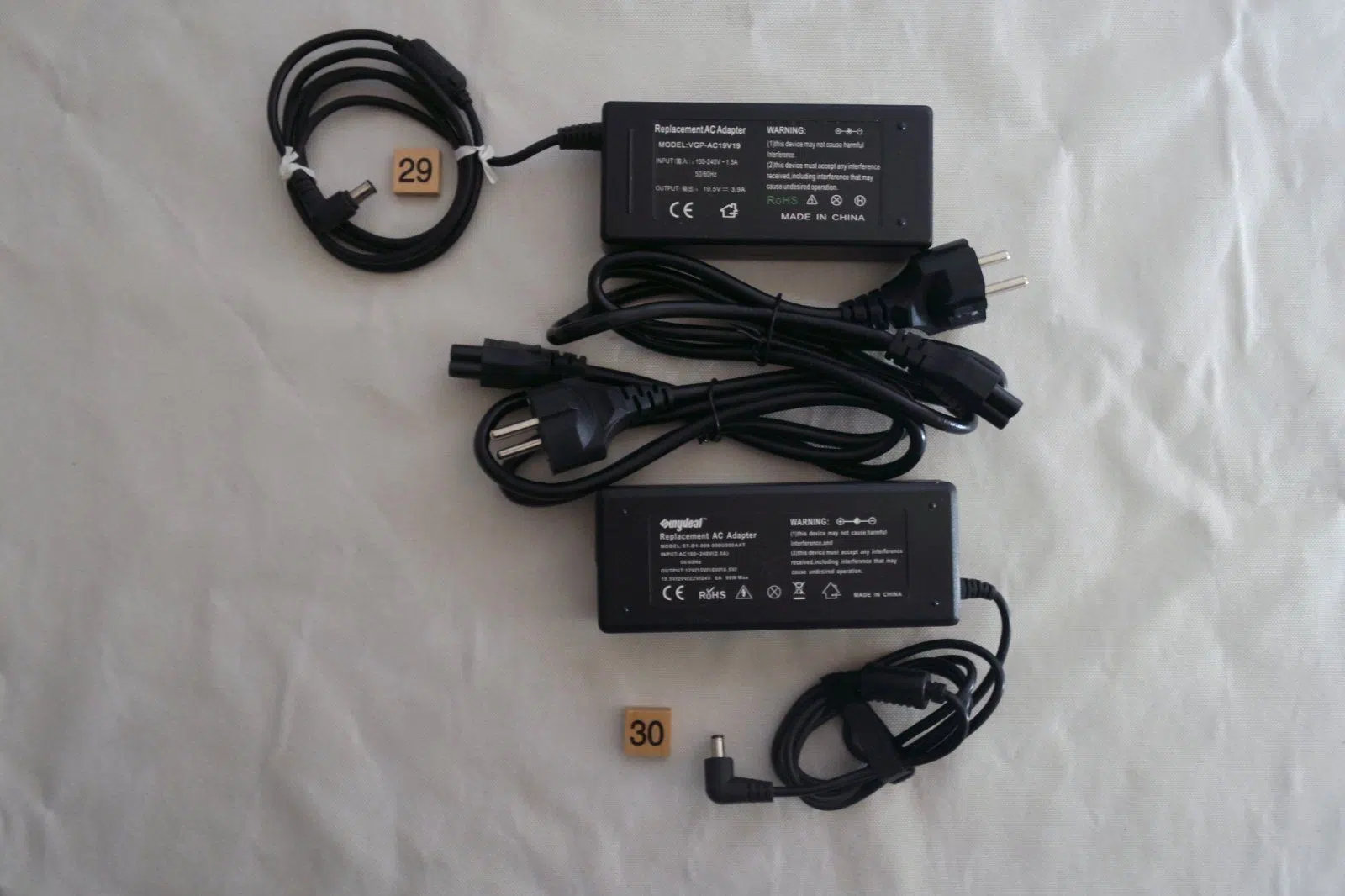 Notebook Netzteile Asus - Toshiba - HP - FSP - Sony - Delta