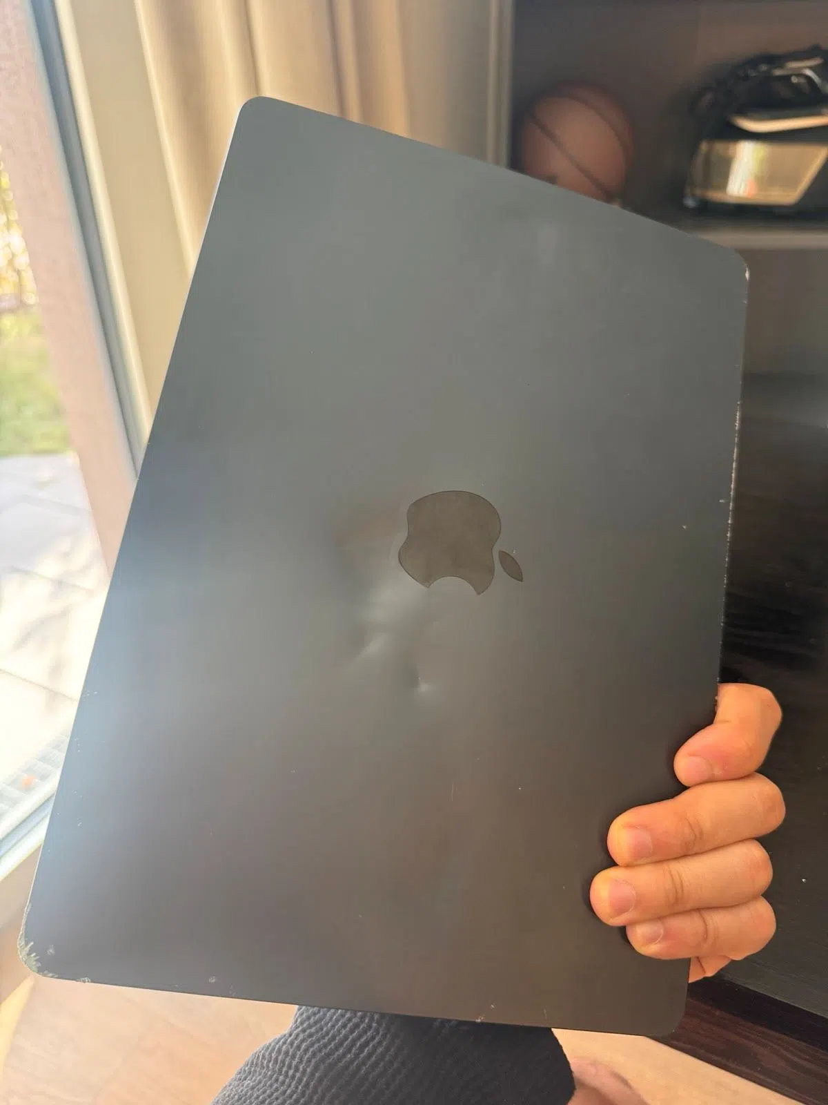 Defektes Apple MacBook Air 13 Zoll M5 (A3449) Mitternacht