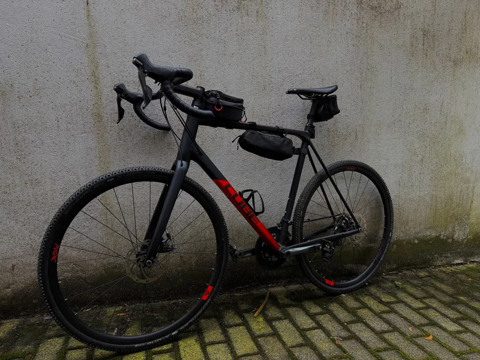 Cube Nuroad Gravel Bike RH 61/28 Zoll