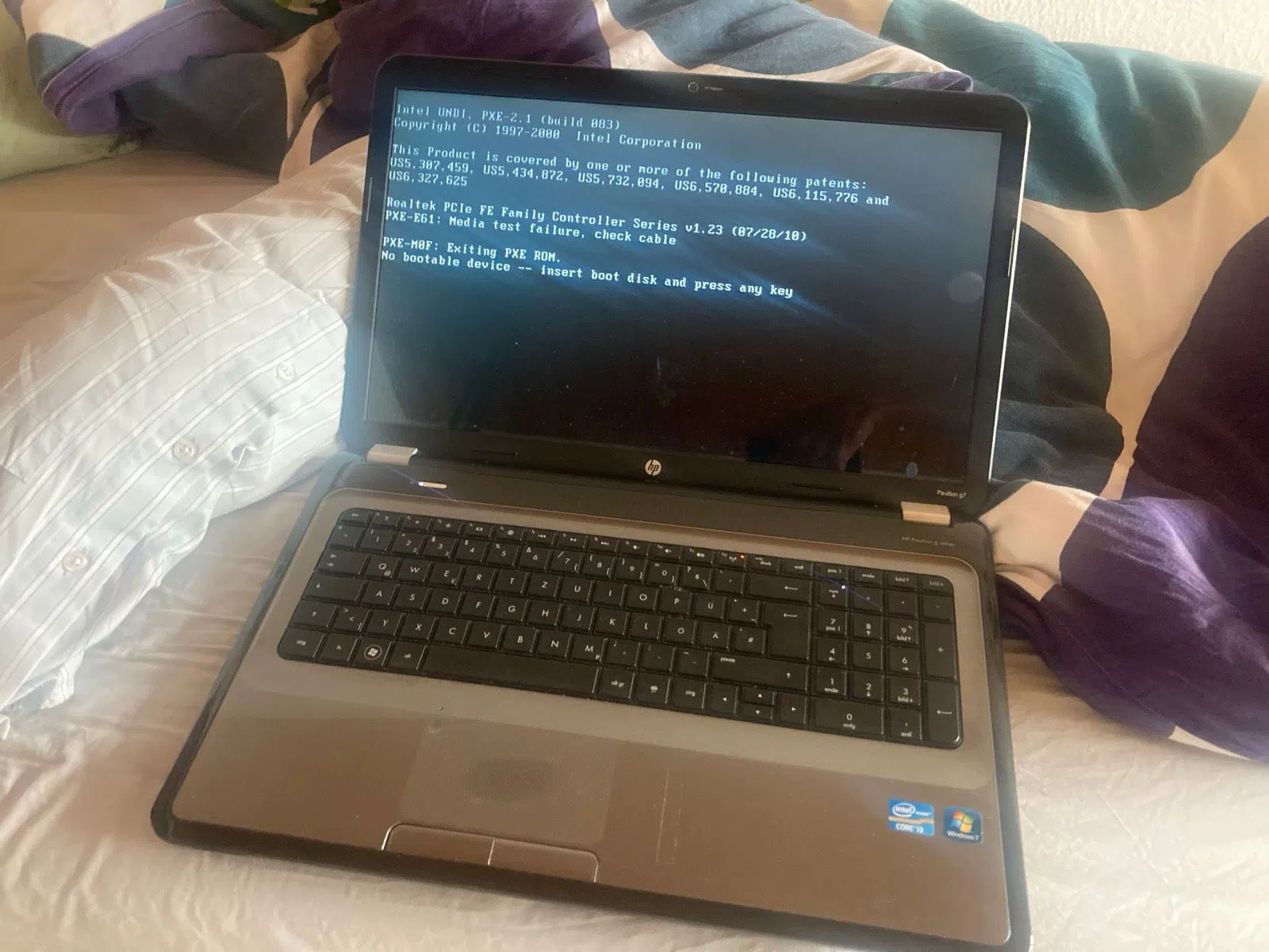 HP Pavillon g7 Laptop