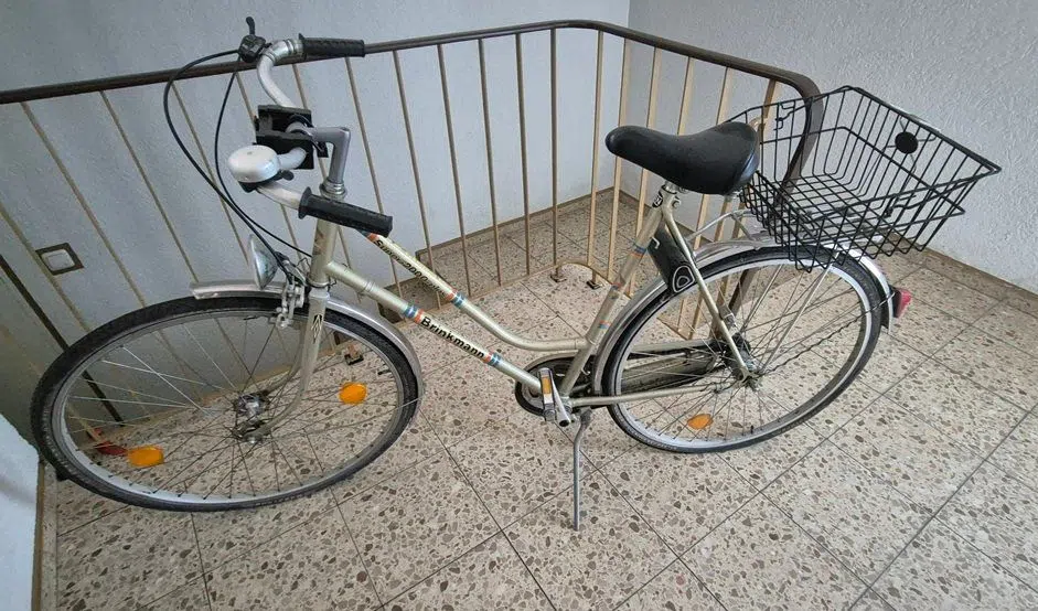 Klassisches Damenrad / Citybike Brinkmann Super 2000 mit Korb