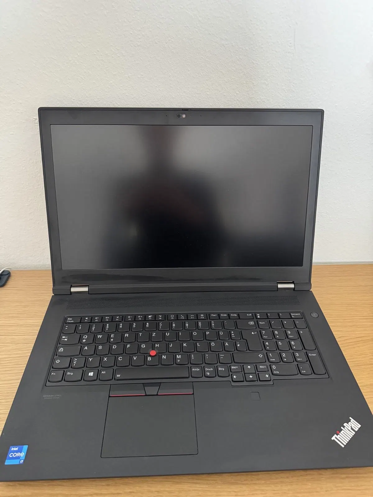 Lenovo ThinkPad P17 Gen 2 RTX A2000 Intel i7-11800H