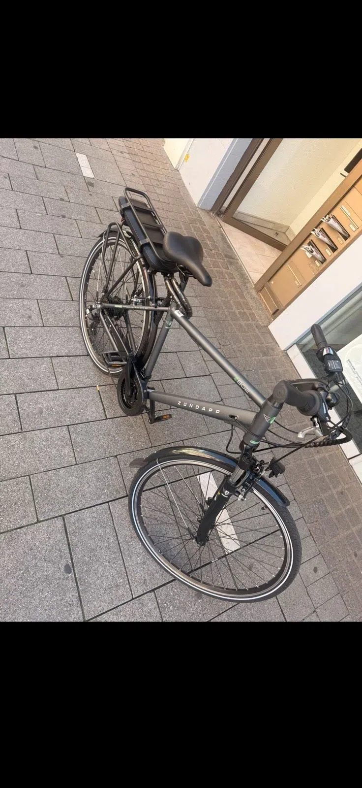 E-Bike Trekkingrad 28 Zoll