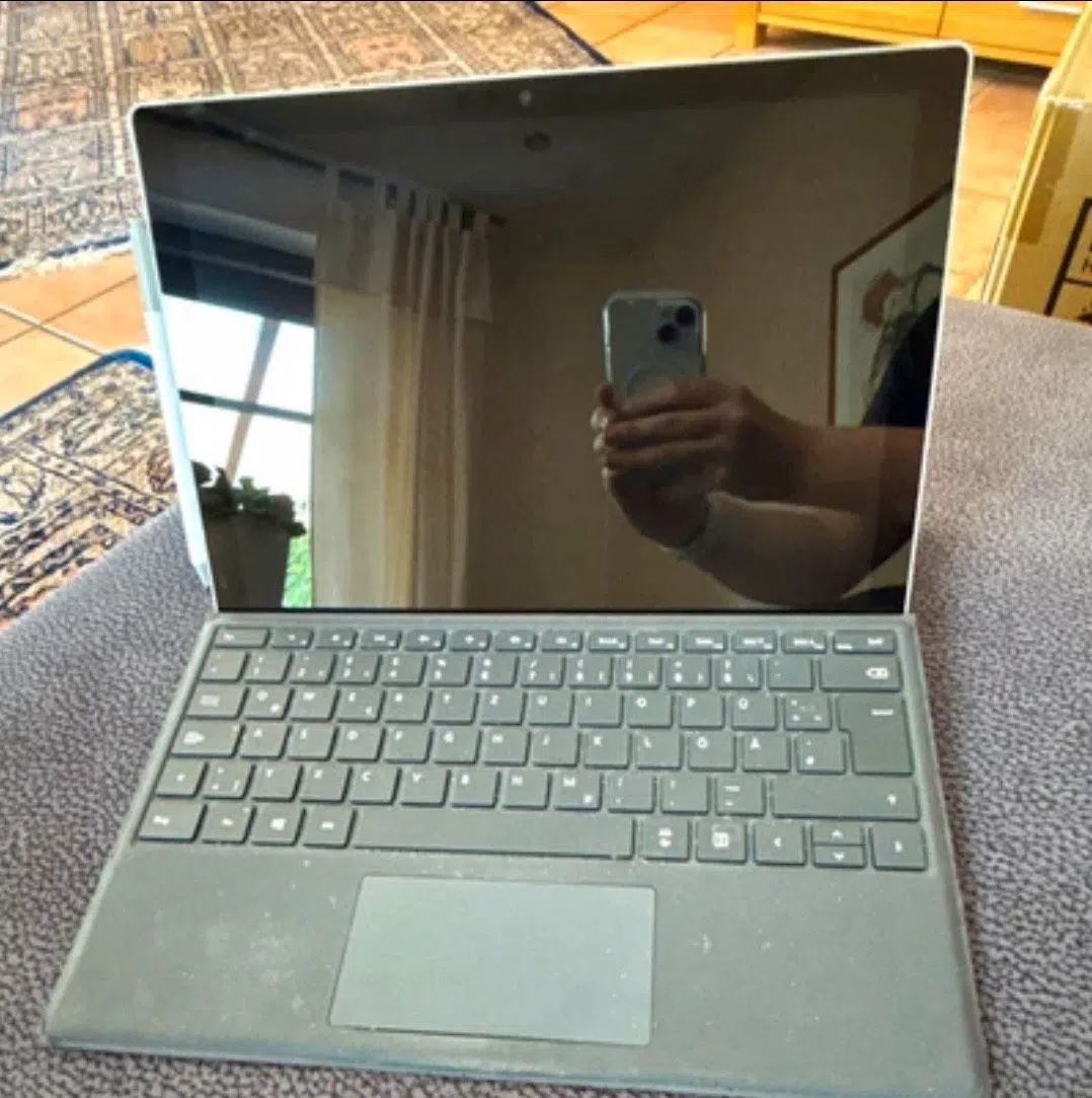 Microsoft Surface Pro 6 Silber