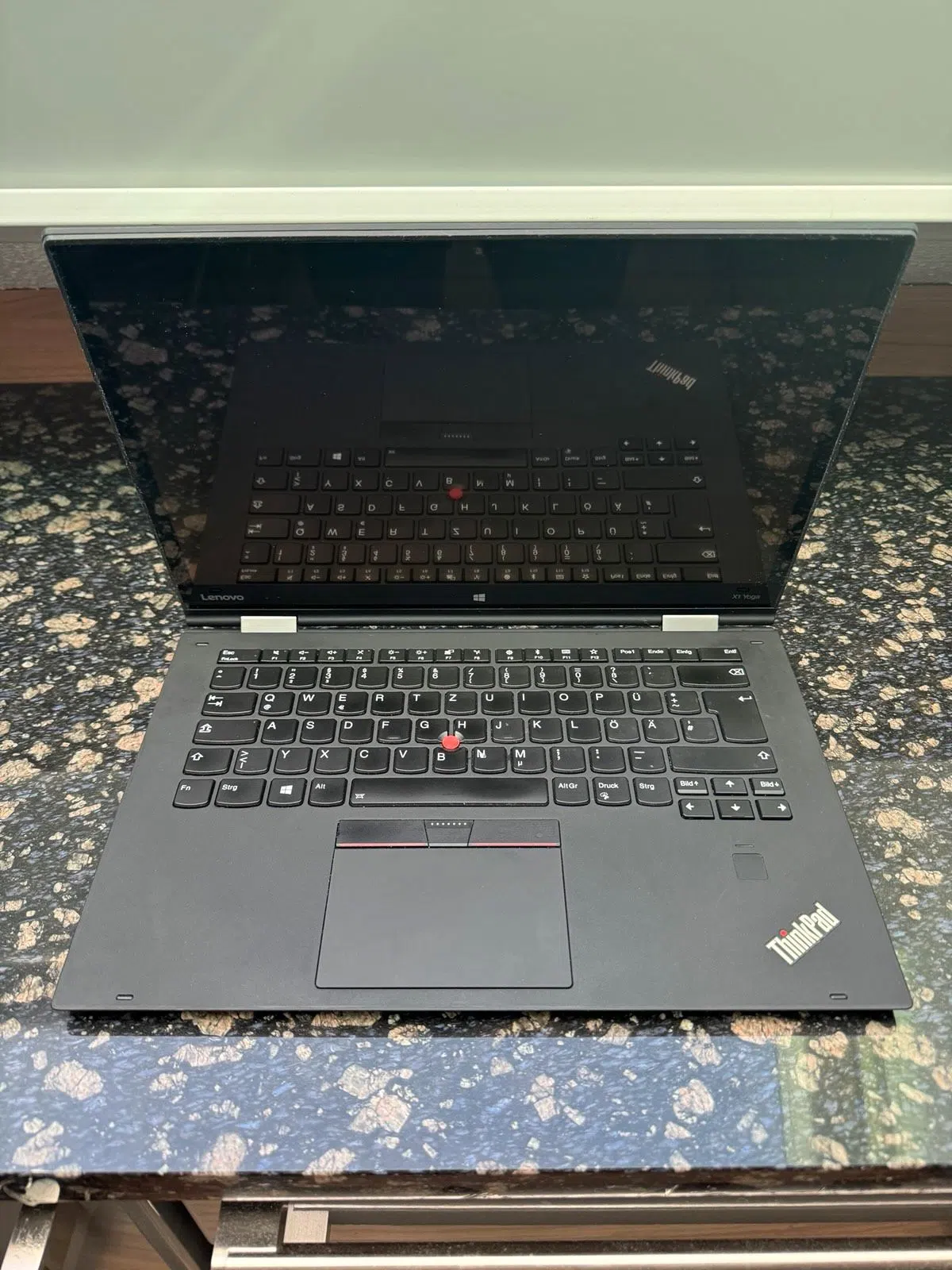 Lenovo ThinkPad X1 Yoga G2