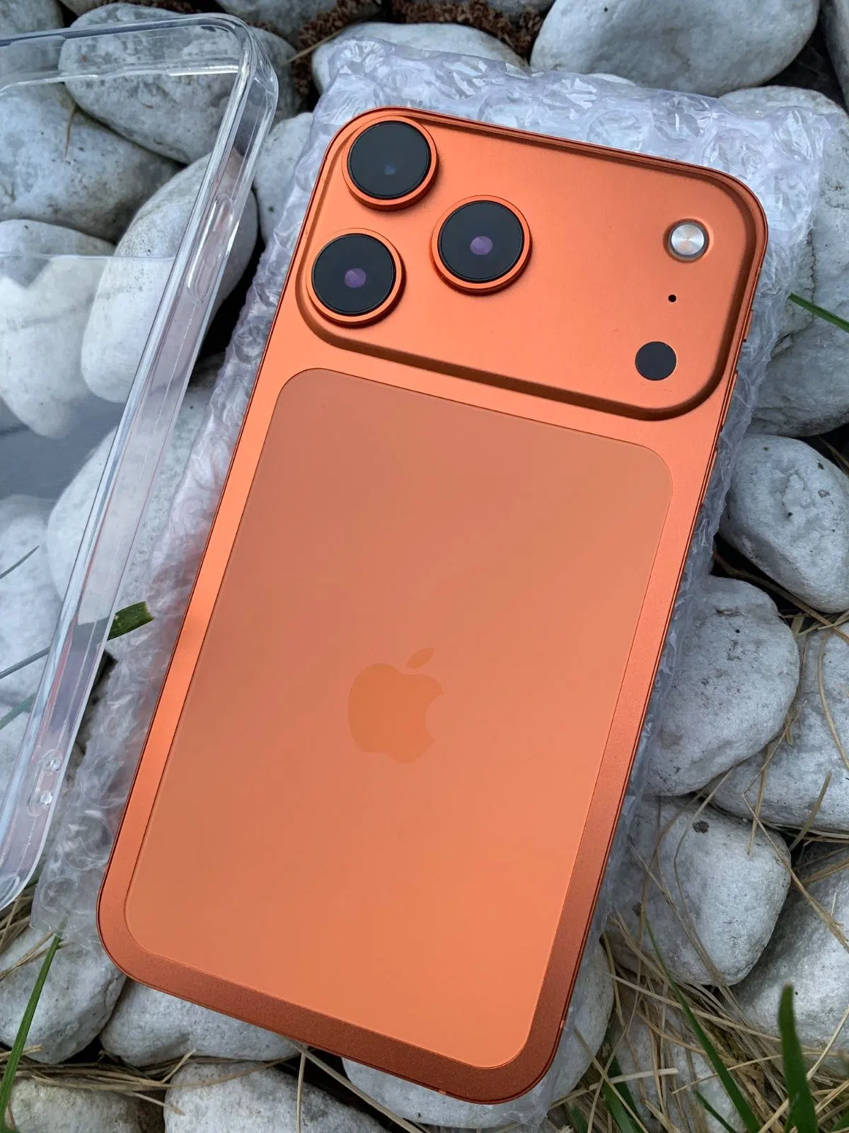 Handy Iphone Kapazität 100% Xr wie 17 Pro Face ID