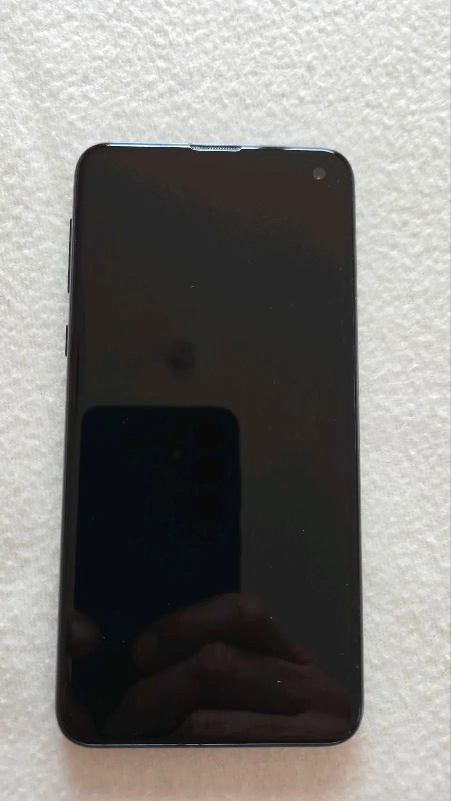 Samsung Galaxy S10e