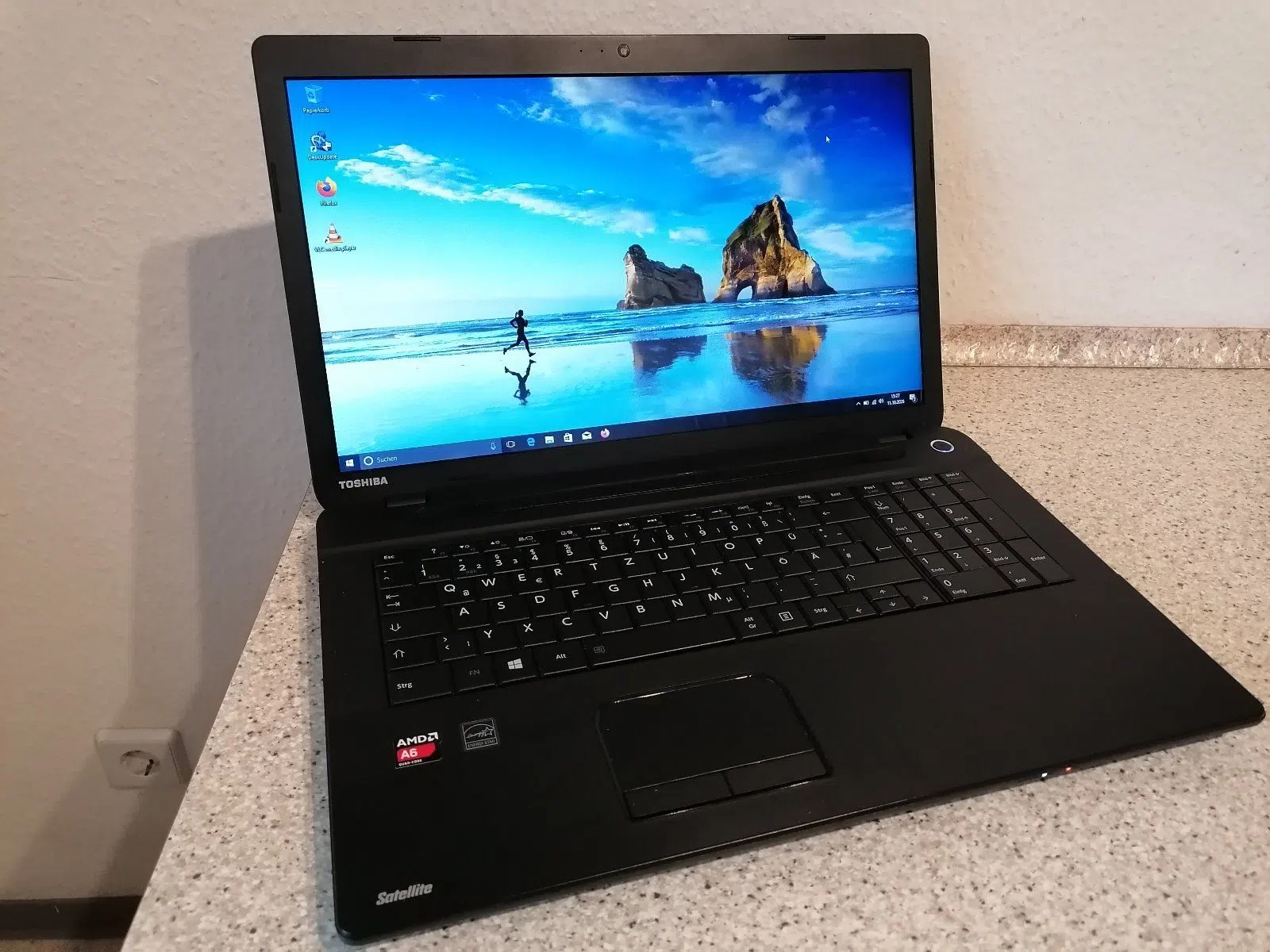 NOTEBOOK TOSHIBA SATELLITE C70D-A-11D, WIN10
