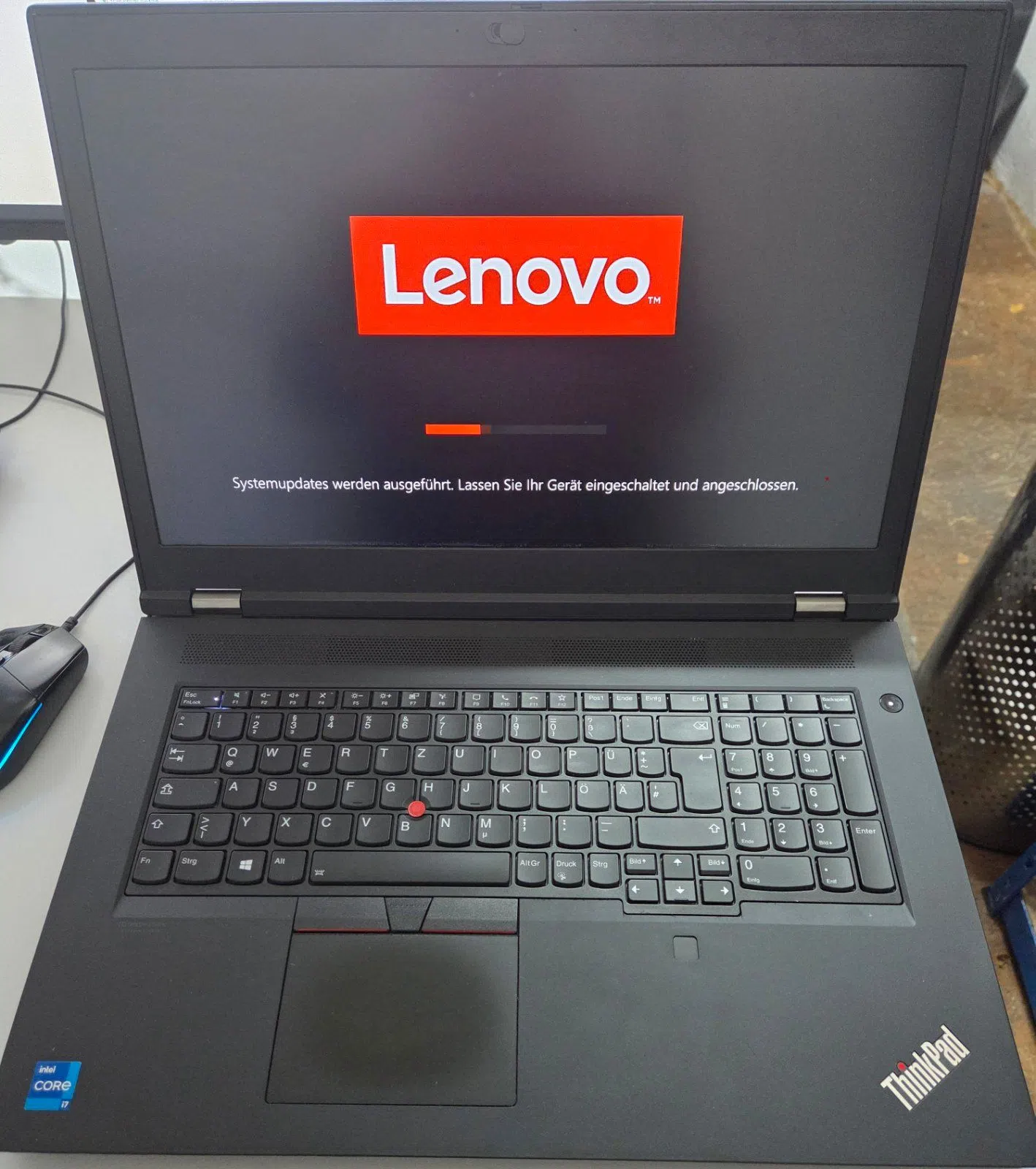 Lenovo ThinkPad P17 Gen 2 i7 32GB RTX A2000 2x512GB + TB3 Dock